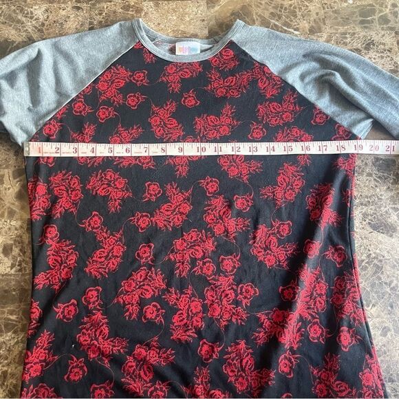 LulaRoe Womens Small 3/4 Sleeve Raglan Baseball Floral Tee - Picture 5 of 7